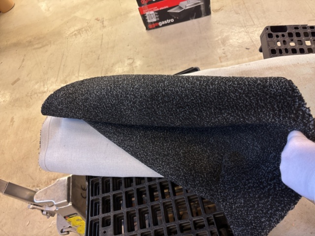 1387007-7 Parti med diverse bohag - diskmaskin, möbler, inredning, m.m.