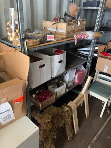 1395596-8 Container 20 fot med innehåll