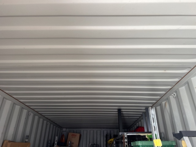 1395596-15 Container 20 fot med innehåll