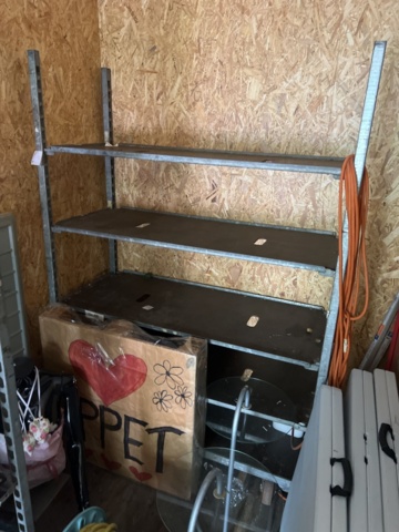 1395595-9 Container 20 fot med innehåll