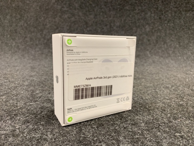 1412143-3 AirPods Apple (2021) - 3rd gen with MagSafe