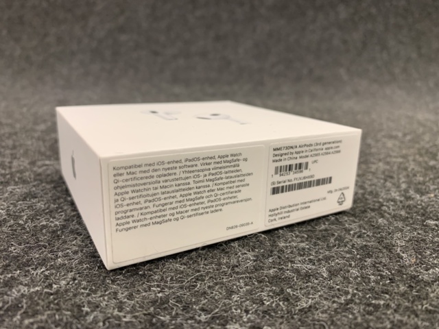 1412143-4 AirPods Apple (2021) - 3rd gen with MagSafe