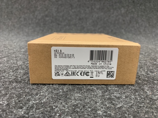 1412144-2 Router Mikrotik BOARD hEX S