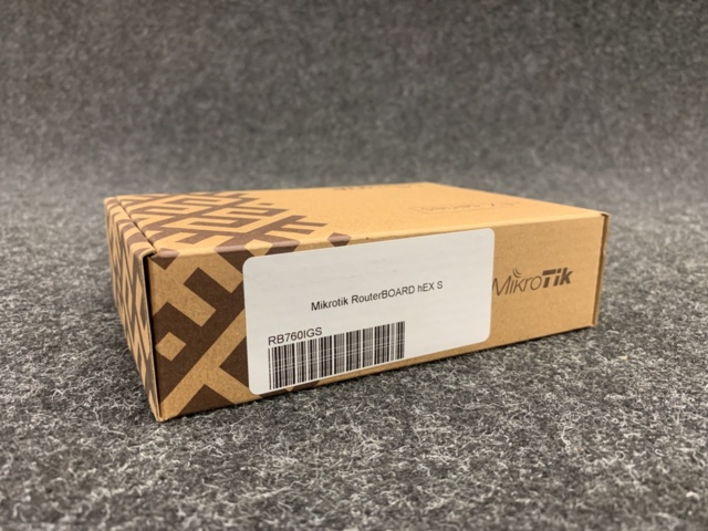1412144-3 Router Mikrotik BOARD hEX S