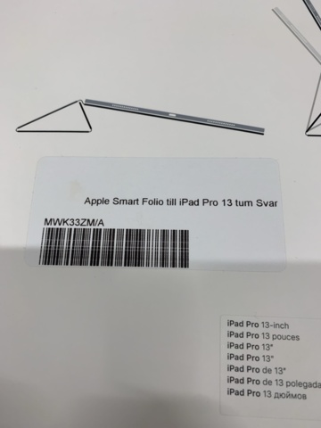 1412147-8 Ipad Apple Air 13" Wifi 128GB Space Grey & Apple Smart Folio Svart