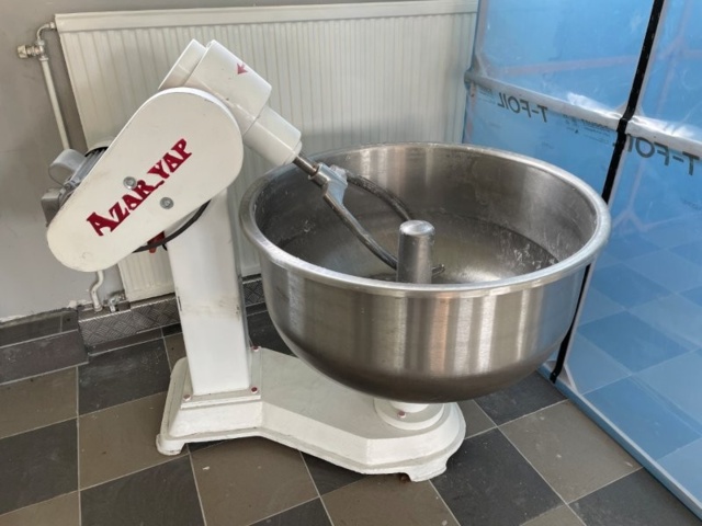 1412140-1 Degblandare Azar Yap