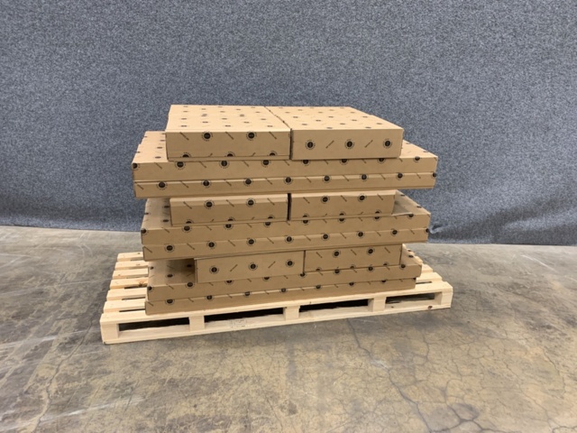 1388159-2 12 st Lowboard Tenzo Genua 3 dörrar, dark taupe matte