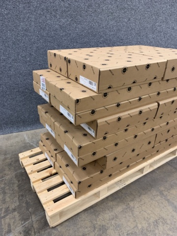 1388159-3 12 st Lowboard Tenzo Genua 3 dörrar, dark taupe matte