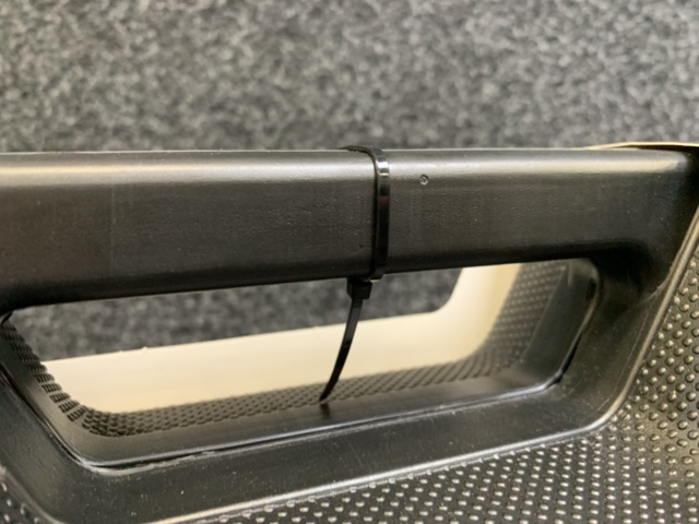 1412555-4 Sladdlös fettspruta 10 000 psi med 2 batterier– kraftfull smörjapparat