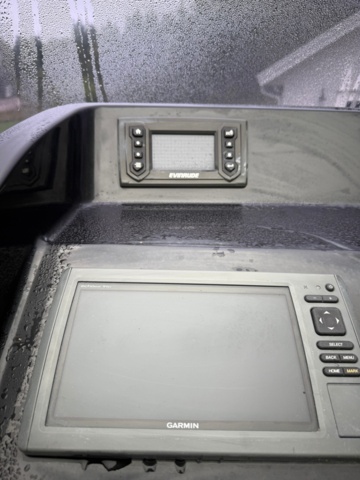 1411905-27 Brig Eagle 780 med Evinrude 300 hk och dubbelaxlad trailer – välutrustad RIB i toppklass