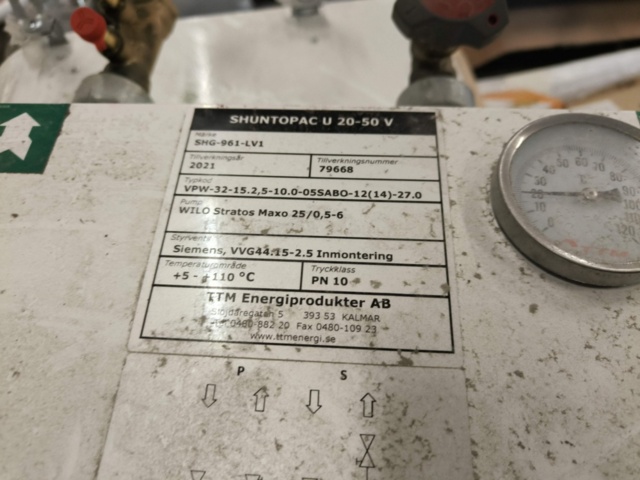 1331875-15 Parti med blandade VVS och ventilationstillbehör