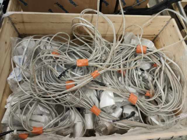 1331875-38 Parti med blandade VVS och ventilationstillbehör