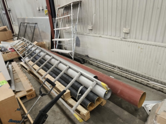 1331875-40 Parti med blandade VVS och ventilationstillbehör