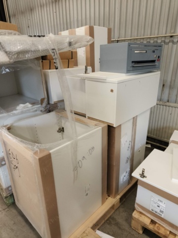 1331878-19 Köksinredning, dörrar med mera