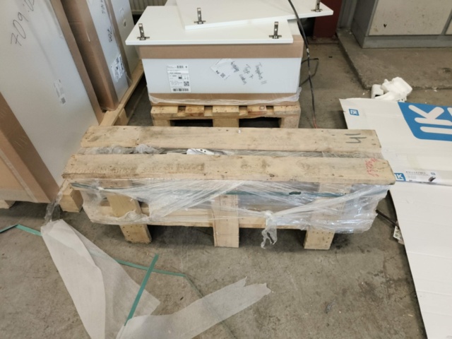 1331878-20 Köksinredning, dörrar med mera