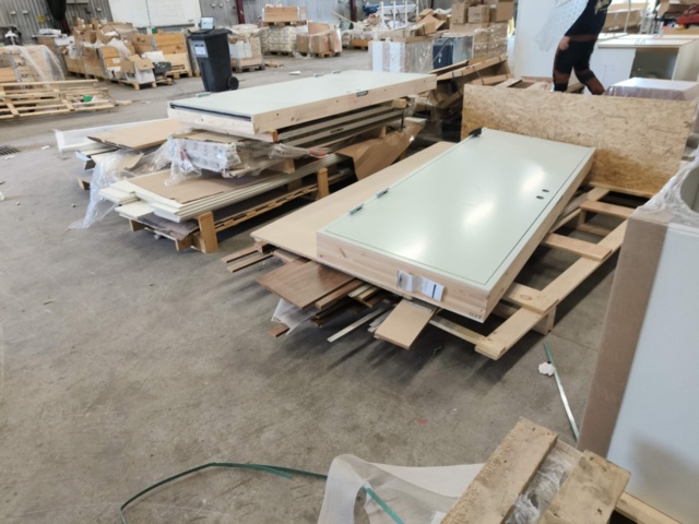 1331878-23 Köksinredning, dörrar med mera