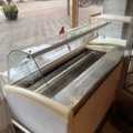 1406385-4 Ice cream counter