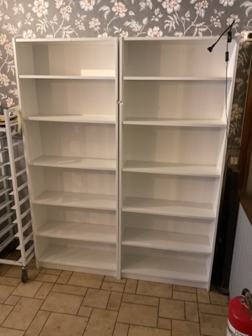 1406390-3 Vägghyllor 2 st