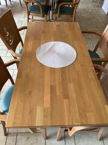 1406396-11 8 st. Bord och 28 st. stolar