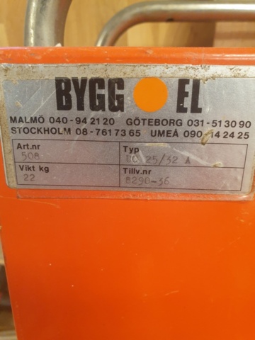 1407951-3 Building Central – Building Electricity, Type UC 25/32 A