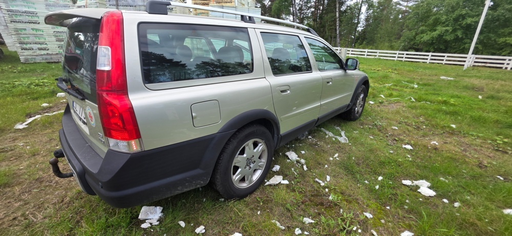 1175790-5 Volvo XC70 D5 AWD Geartronic, 185hk -2007 (Reparationsobjekt)