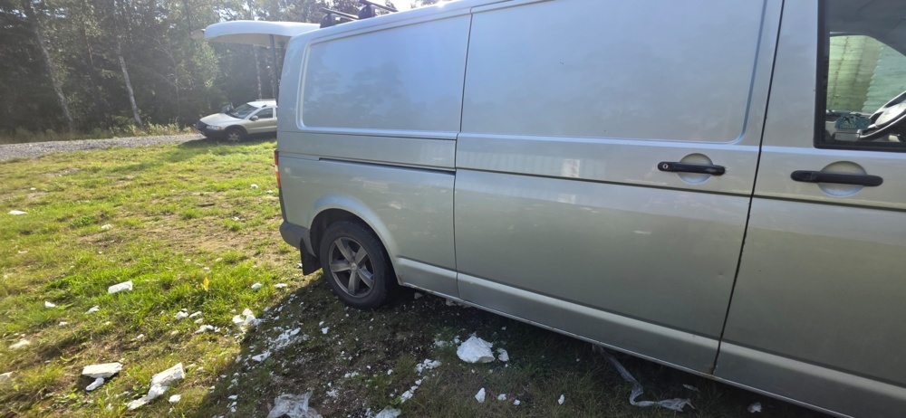 1175791-6 Volkswagen Transporter T30 2.5 TDI Automatisk, 131hk -2009 (Reparationsobjekt)