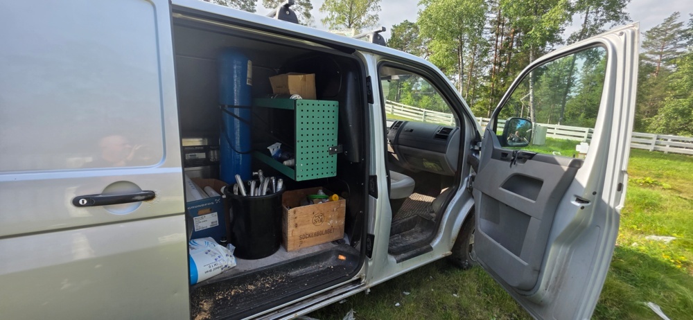 1175791-8 Volkswagen Transporter T30 2.5 TDI Automatisk, 131hk -2009 (Reparationsobjekt)