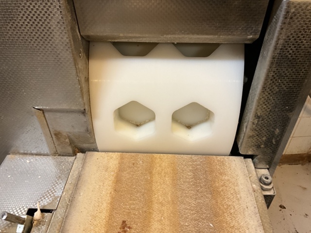 1406418-13 Automatisk Bullrivare KOENIG