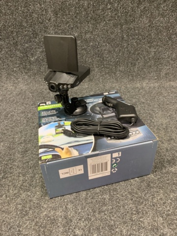 1412091-2 3 st Dashcams Digital Video Recorders, Grundig