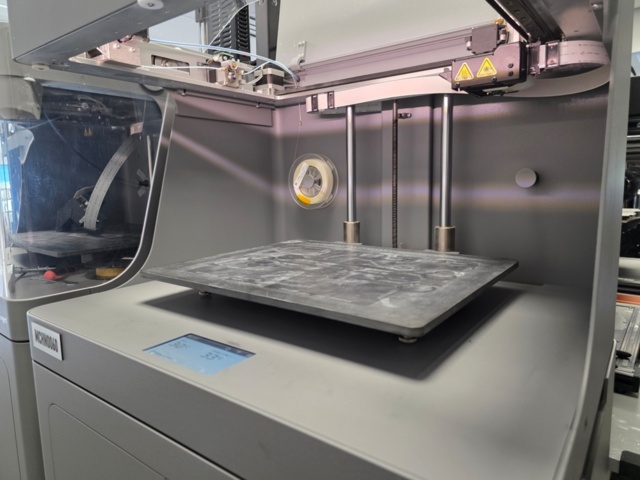 1412815-2 Markforged X7 3D-printing (Gen 2)