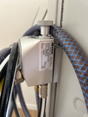 1396437-9 Anestesiapparat Dräger Primus med patientövervakning och förgasare