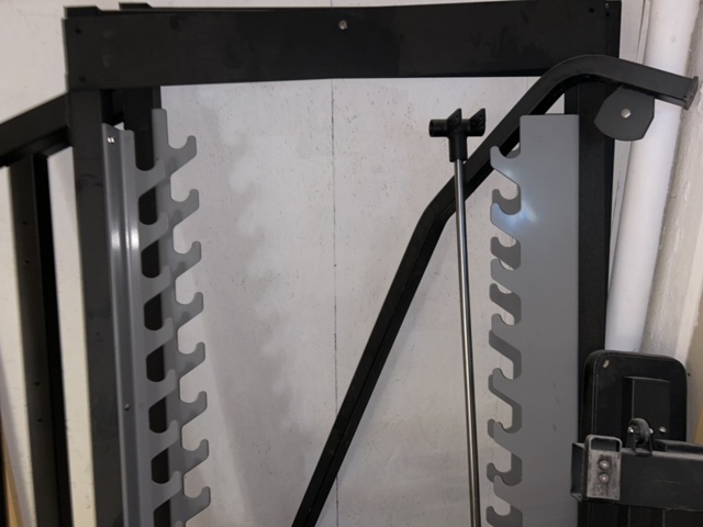 1383200-18 Samling med gymutrustning - styrketräningsmaskiner och konditionsutrustning