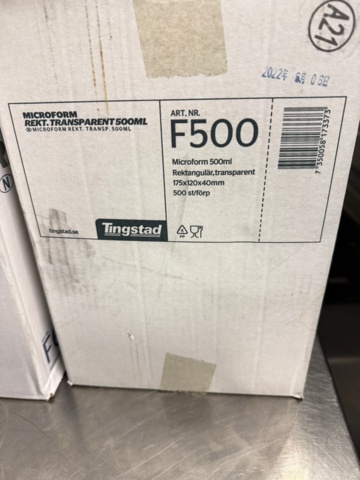 1352508-4 Microformar 500 ml samt 650 ml