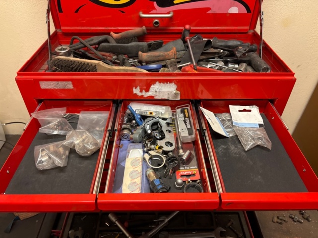 1388717-2 Verktygsskåp Tengtool med verktyg