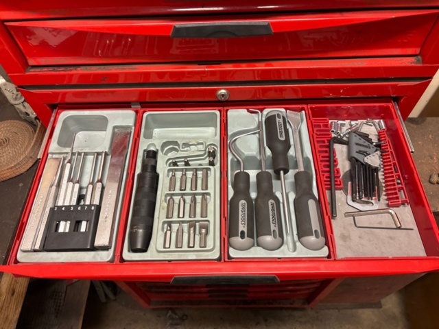 1388717-5 Verktygsskåp Tengtool med verktyg