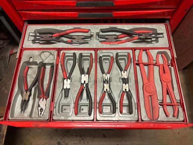 1388717-11 Verktygsskåp Tengtool med verktyg