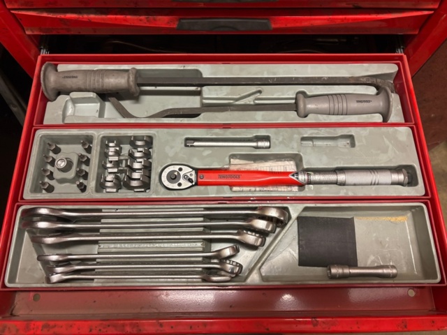 1388717-14 Verktygsskåp Tengtool med verktyg