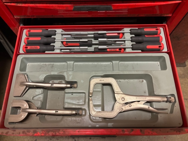 1388717-15 Verktygsskåp Tengtool med verktyg