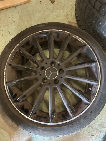 1383212-5 Fälgar med däck 4 st - Mercedes-Benz AMG