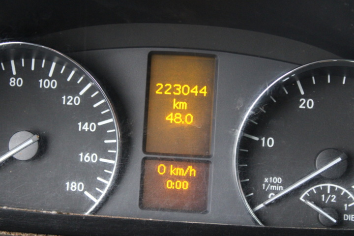 1388725-7 Mercedes-Benz Sprinter 211 CDI Chassi Enkelhytt Manuell, 114hk, 2017 (rep objekt)