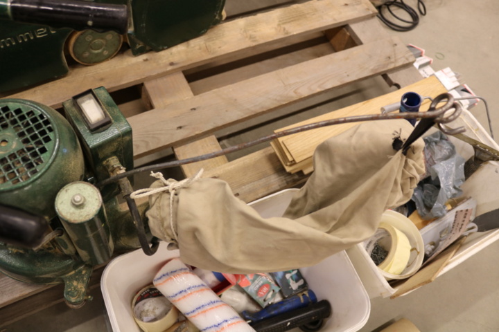 1300824-23 Golvslipmaskin & kantslipmaskin, mm.