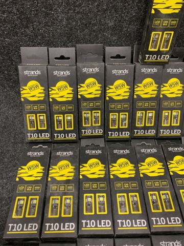 1412501-2 41 st Förpackningar LED Lampor T10