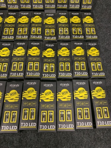 1412501-5 41 st Förpackningar LED Lampor T10