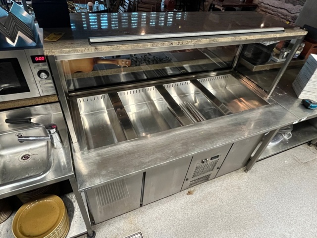 1403431-2 Refrigerated counter with cooling well and superstructure, Inox