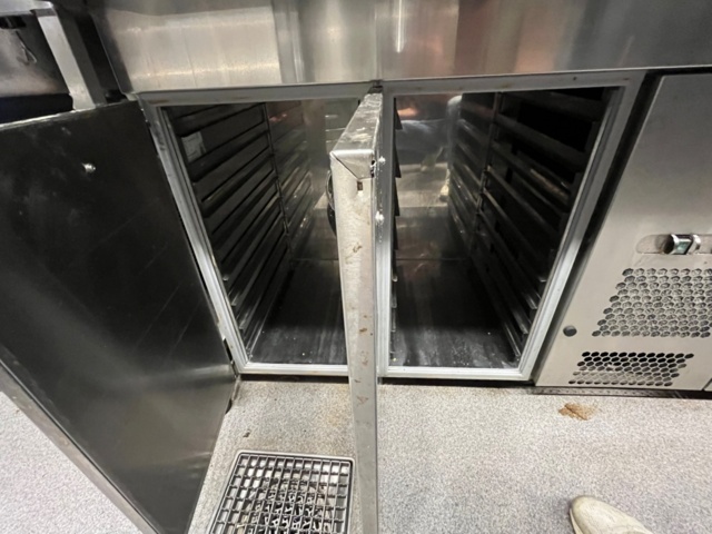 1403431-7 Refrigerated counter with cooling well and superstructure, Inox