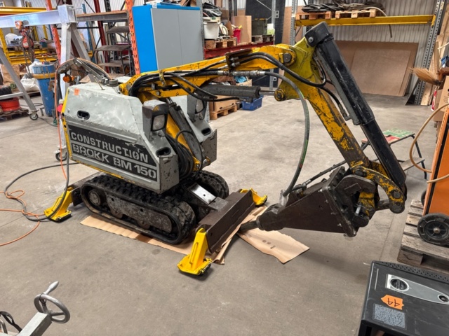 1413212-5 Brokk BM 150