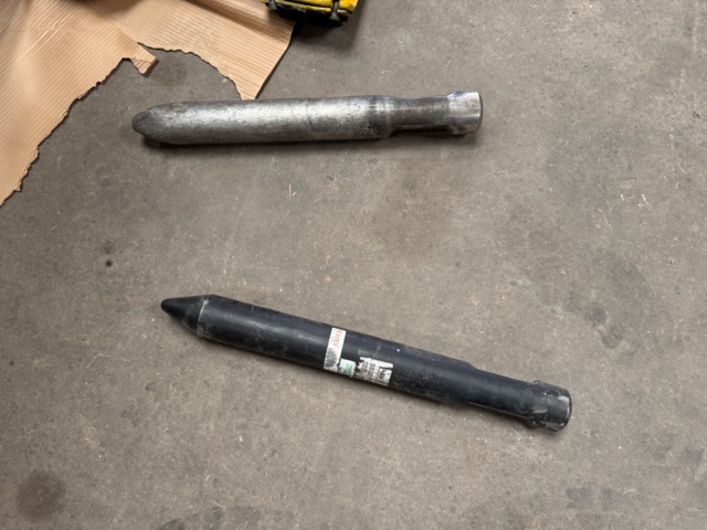 1413212-14 Brokk BM 150