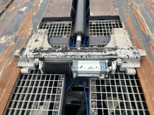 1413429-14 Maskinsläp / lastväxlarsläp Chojnice PT12-20 -2023