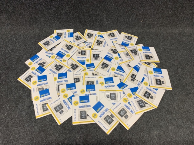 1412508-1 50 Micro SD memory cards 8GB