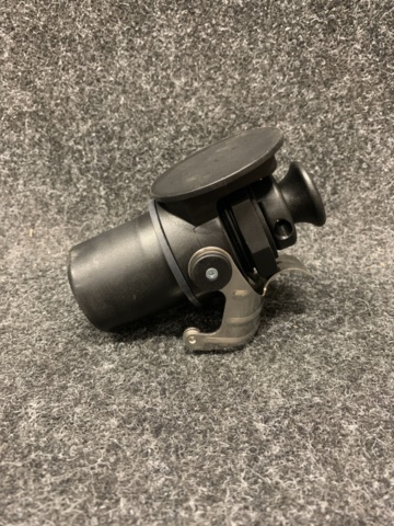 1413560-2 8 st stickkontakter 7-pol 24V